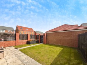 Photo 18- click for photo gallery